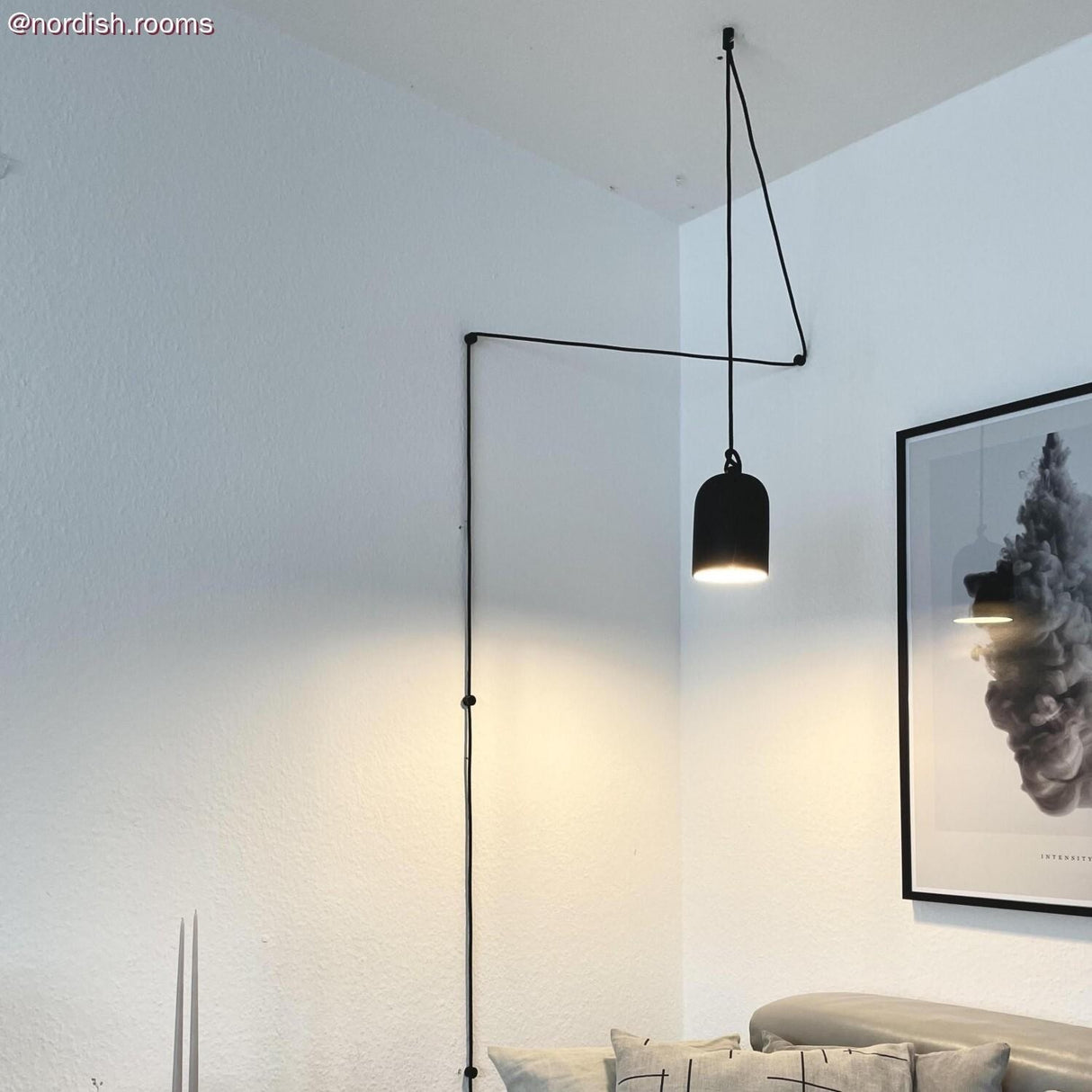 Haak plafond klein rond lamp ophangen