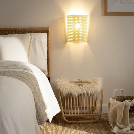 Muurlamp rotan e14 fitting design modern met stekker