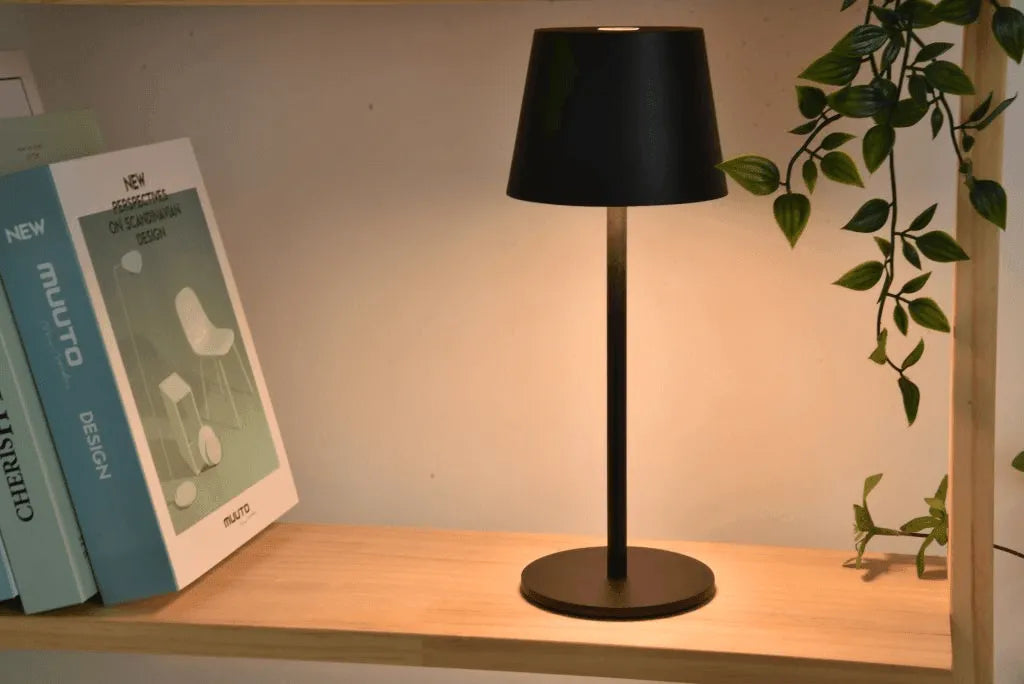 Oplaadbare tafellamp zwart met ingebouwde LED lichtbron batterij Roble 28 cm - FOIR