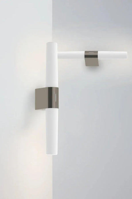 Badkamer wandlamp opaalglas geborsteld nikkel 'Nordlux Helva' en Moodmaker - FOIR