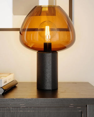 Kleine tafellamp met cognac kleurig glas schakelaar e27 fitting design cozy by rydens 7391741026217