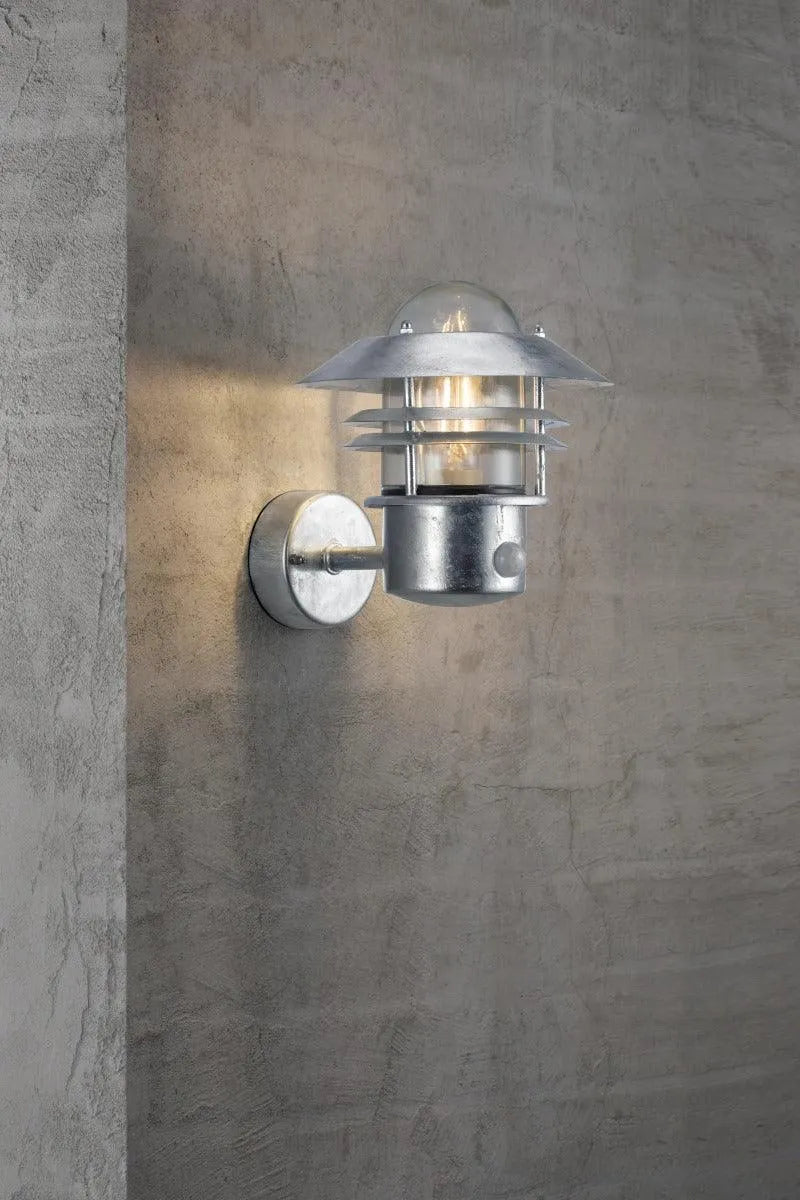 Nordlux design wandlamp met E27 fitting PIRsensor PIR bewegingssensor bewegingsmelder, gevelverlichting gegalvaniseerd