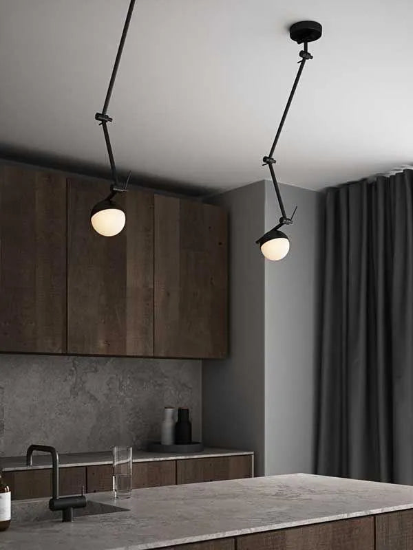 Contina wandlamp ook als verstelbare plafondlamp te gebruiken