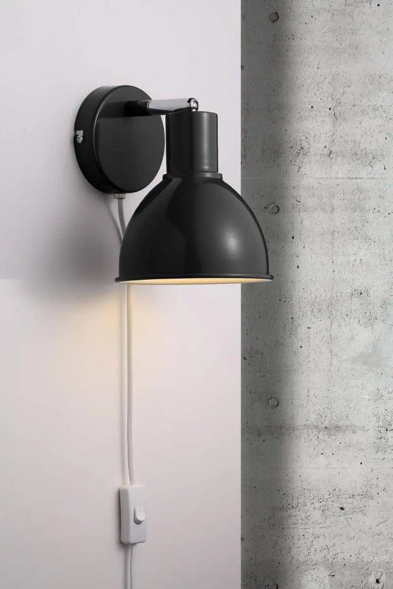nordlux wandlamp zwart e27 fitting met stekker en schakelaar