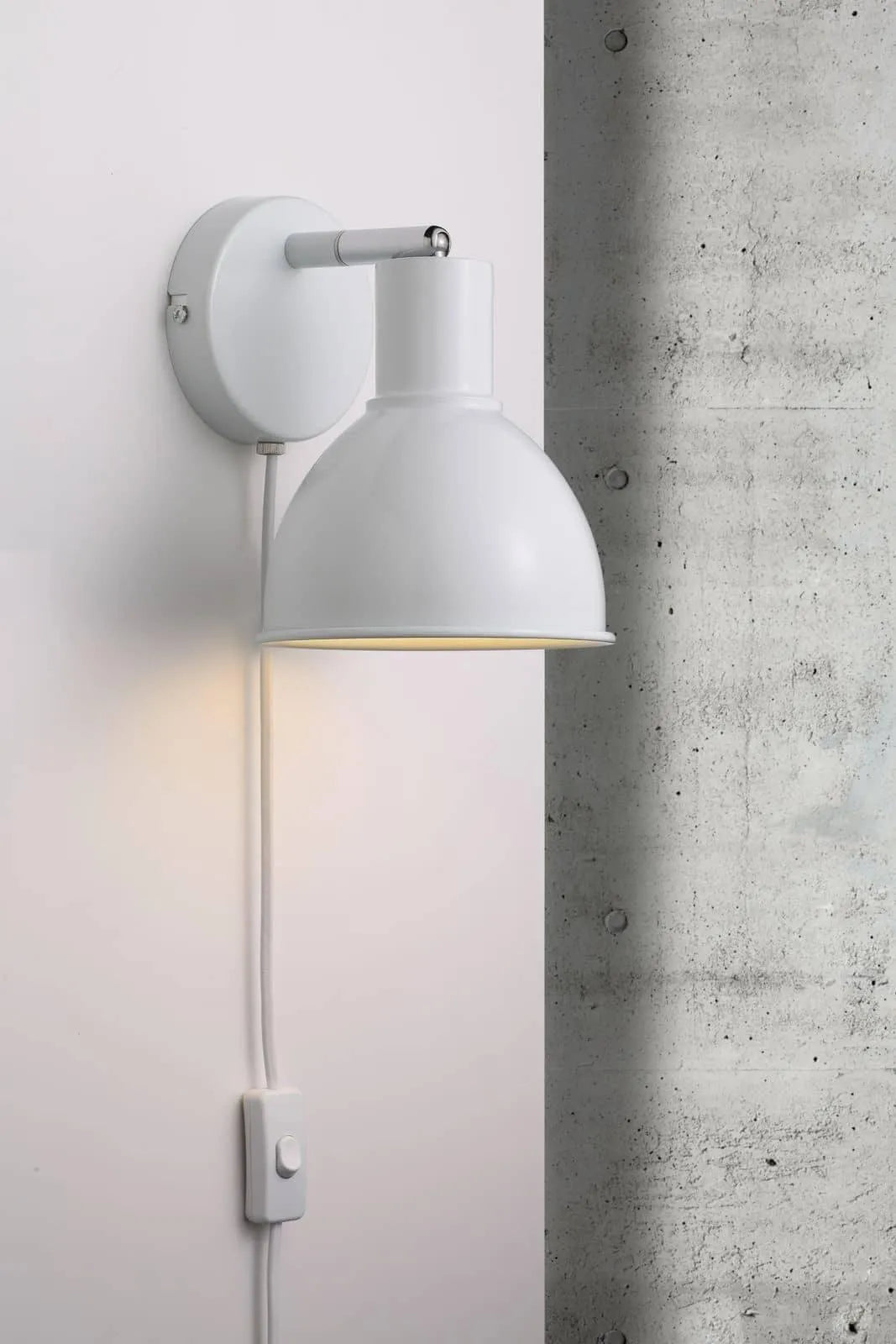 Nordlux pop wandlamp modern wit slaapkamer verstelbaar met stekker