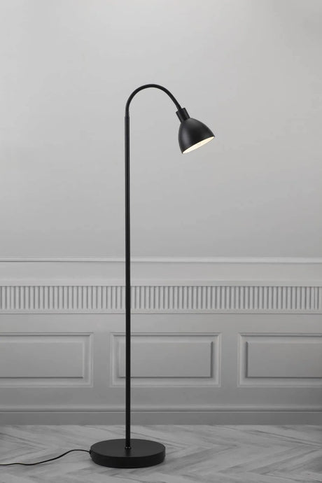 Nordlux zwart staande lamp 155cm E14 fitting ray metaal