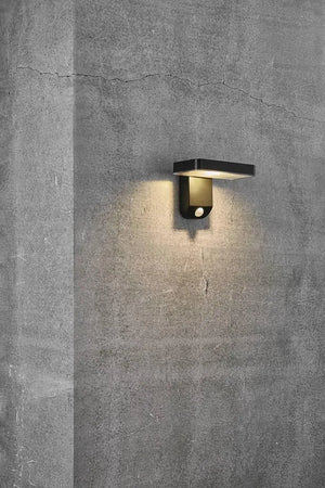 Solar wandlamp met PIRsensor en zonnepaneel