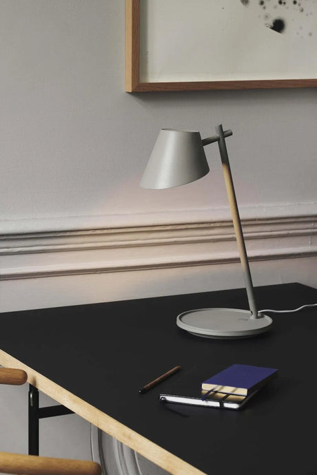 Nordlux stay grijs modern warm wit tafellamp