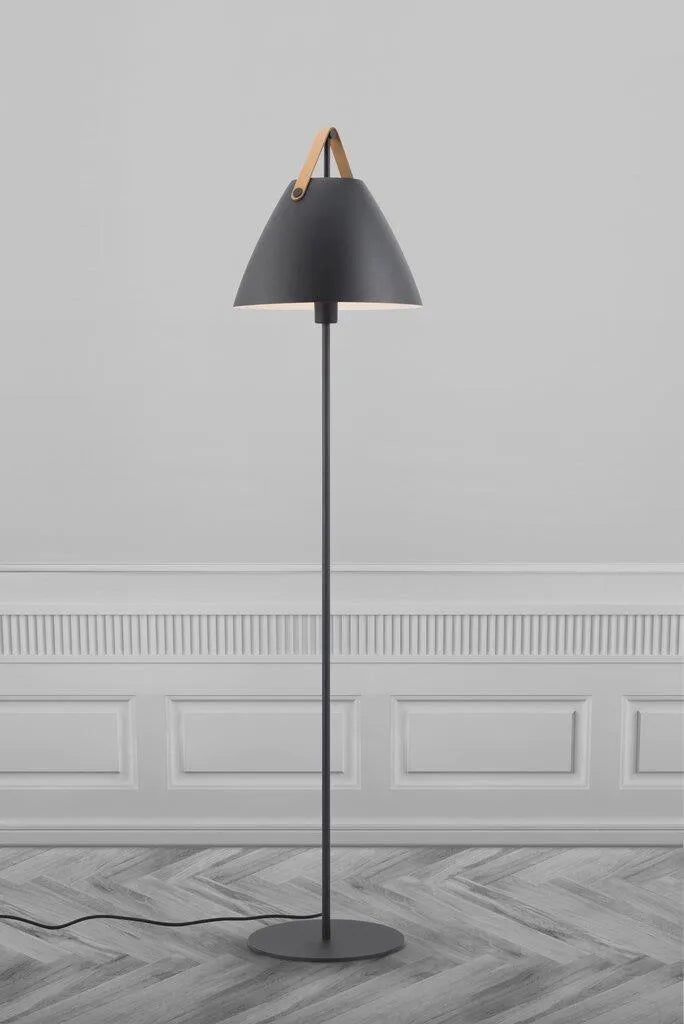 staande lamp metaal Nordlux strap zwart vloerlamp E27 fitting modern
