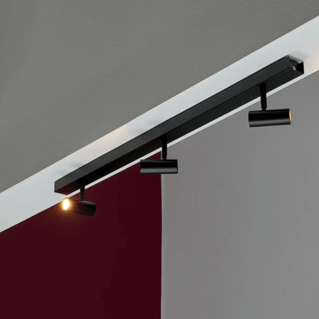 Brede zwarte plafondbar met 3 verstelbare LED spots 'Nordlux Omari' 78cm - FOIR