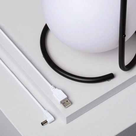 Design lamp oplaadbaar LED tafellamp zwart & wit dimbaar 'Rizzo' - FOIR