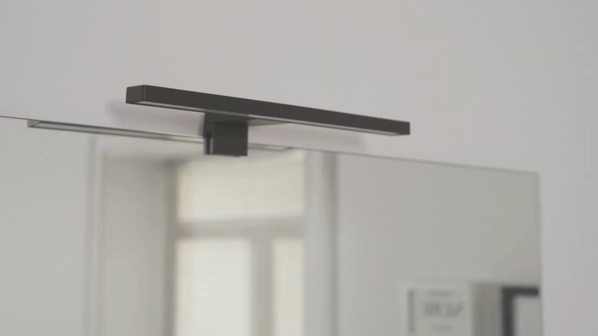 Badkamer boven spiegel zwart LED Warm Wit 3000k 'Nicole' 30cm