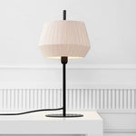 Kleine tafellamp met witte stoffen kap E14 fitting en schakelaar Nordlux Dicte
