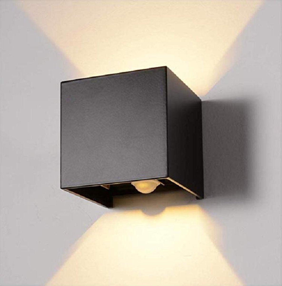Buitenlamp met sensor zwart kubus ace 