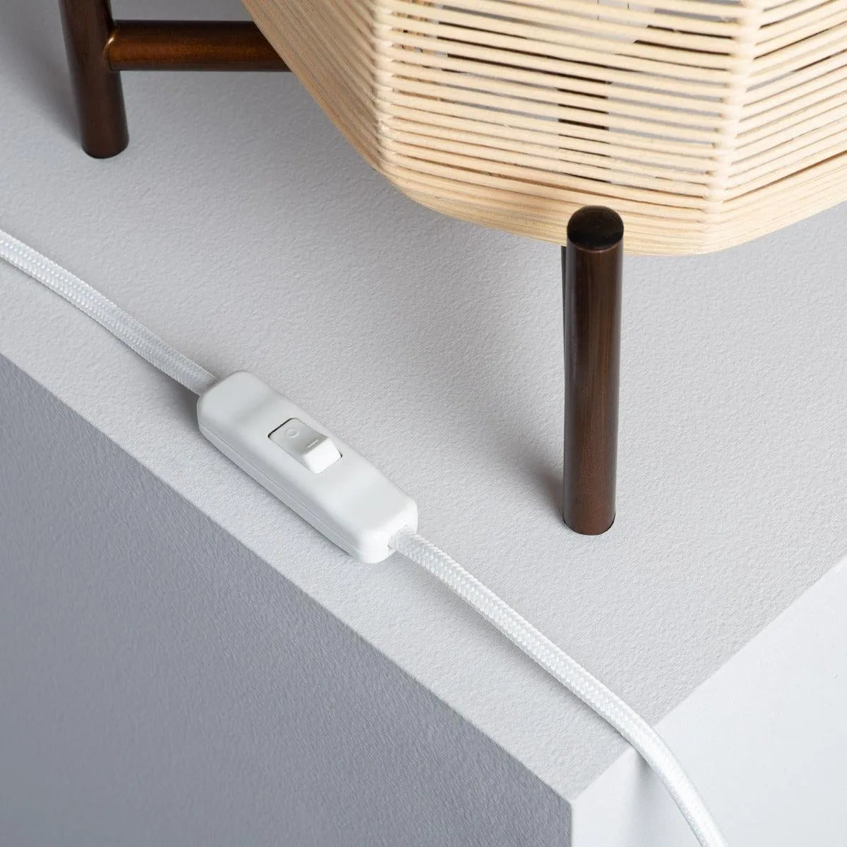 Bureaulamp hout design led lamp met stekker en schakelaar