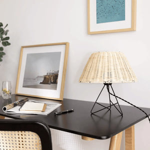 Kleine tafellamp wit met rotan kap schakelaar en E27 fitting 'Janice' - FOIR