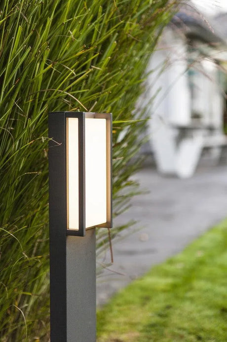 Staande lamp Lutec met ingebouwde LED lichtbron