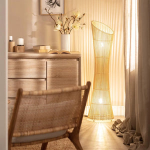 Staande lamp hout modern hoek