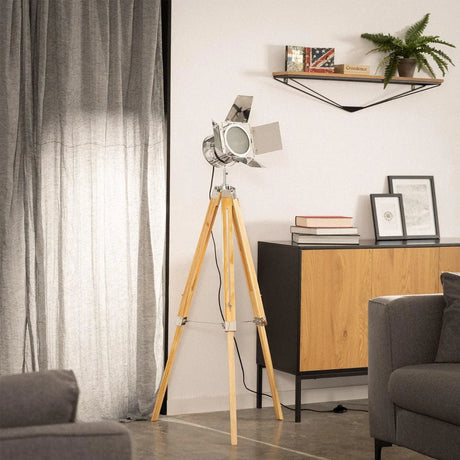 staande lamp spot met houten driepoot led lamp