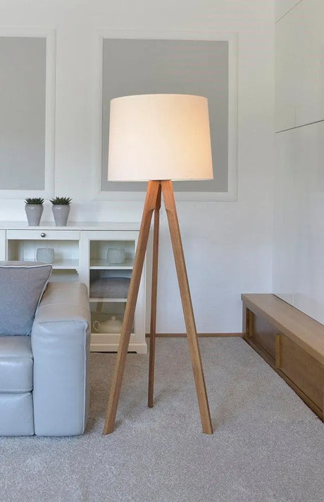 Staande lamp hout driepoot HerzBlut 'Tre' stoffen kap E27 fitting 157cm - FOIR