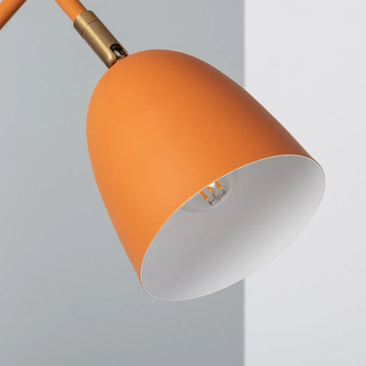 Bureaulamp oranje e14 fitting led lamp verstelbaar