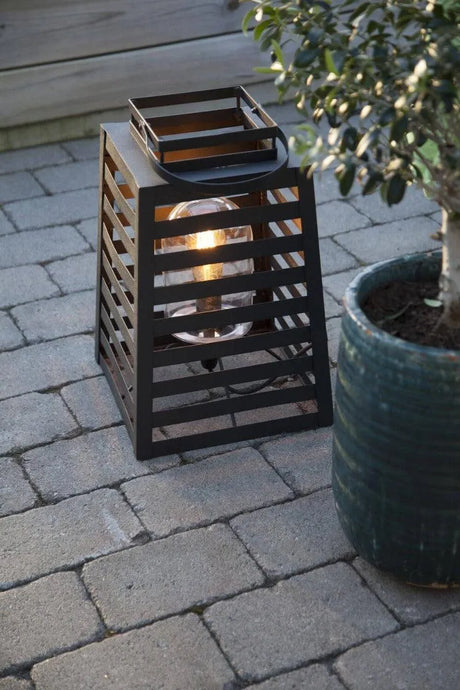 Buitenlamp voor op de vloer vierkant e27 fitting metaal 