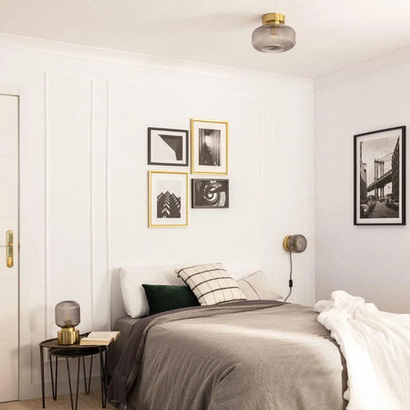 Art deco tafellampje goud met glazen kap 'Jettie' - FOIR