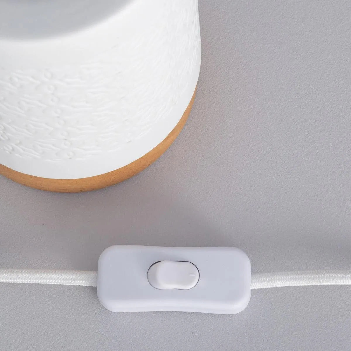 Tafellamp porselein met stekker en schakelaar 