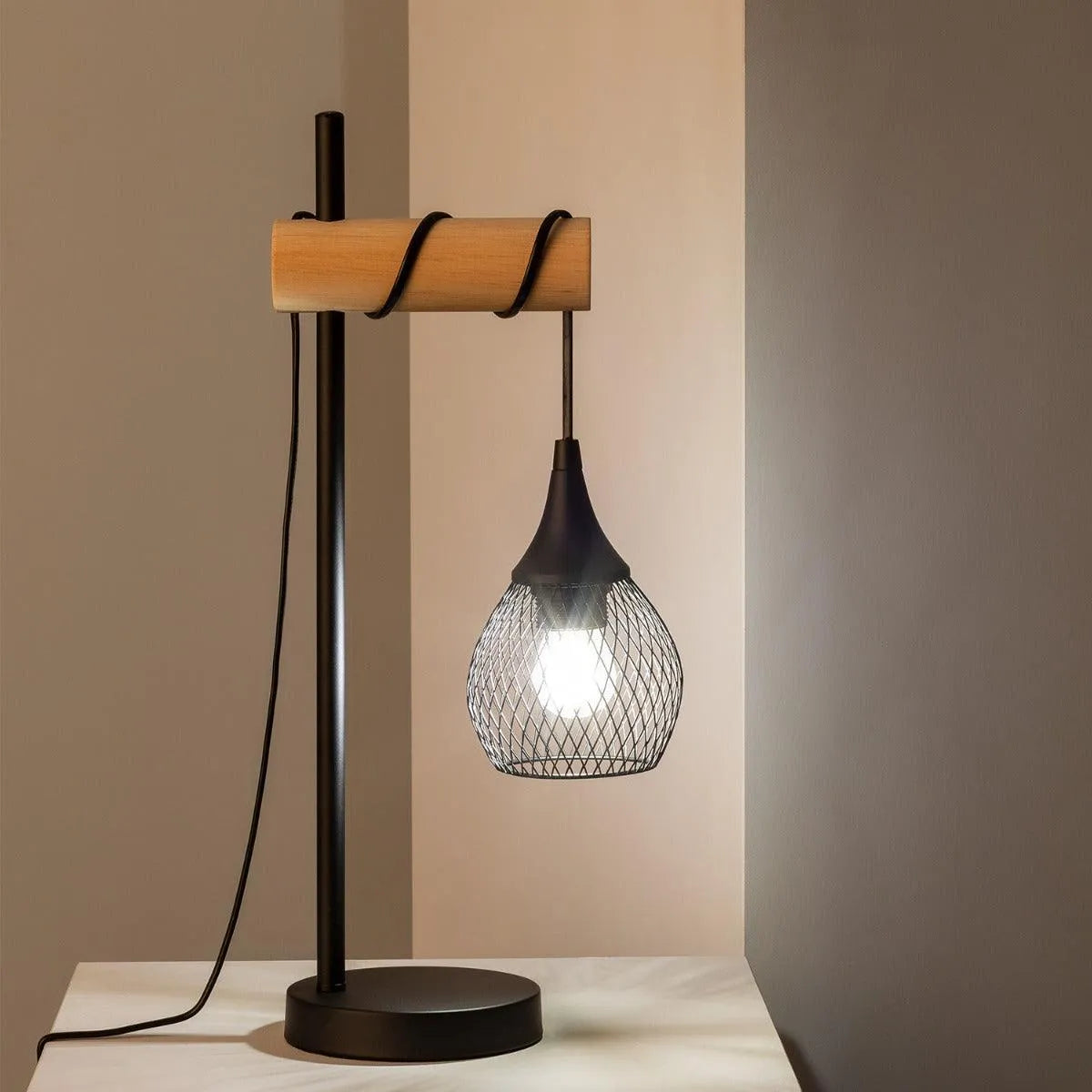 Tafellamp zwart 'Mona' modern E14 fitting led lamp 50 cm - FOIR
