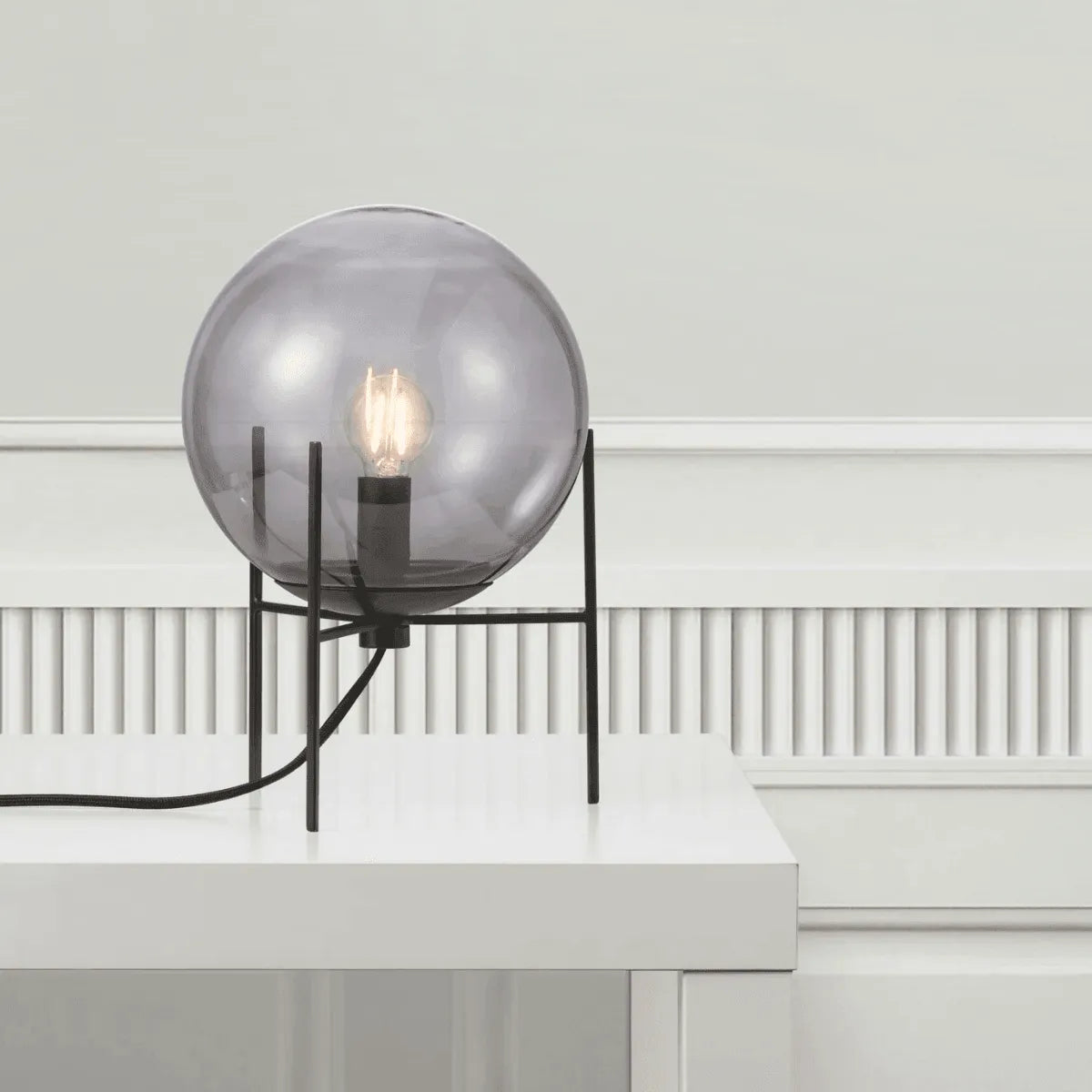 Tafellamp bol smokeglas e27 fitting led lamp met stekker en schakelaar