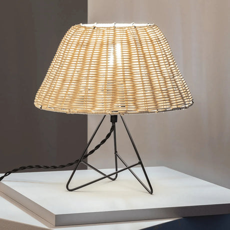 Kleine tafellamp wit met rotan kap schakelaar en E27 fitting 'Janice' - FOIR
