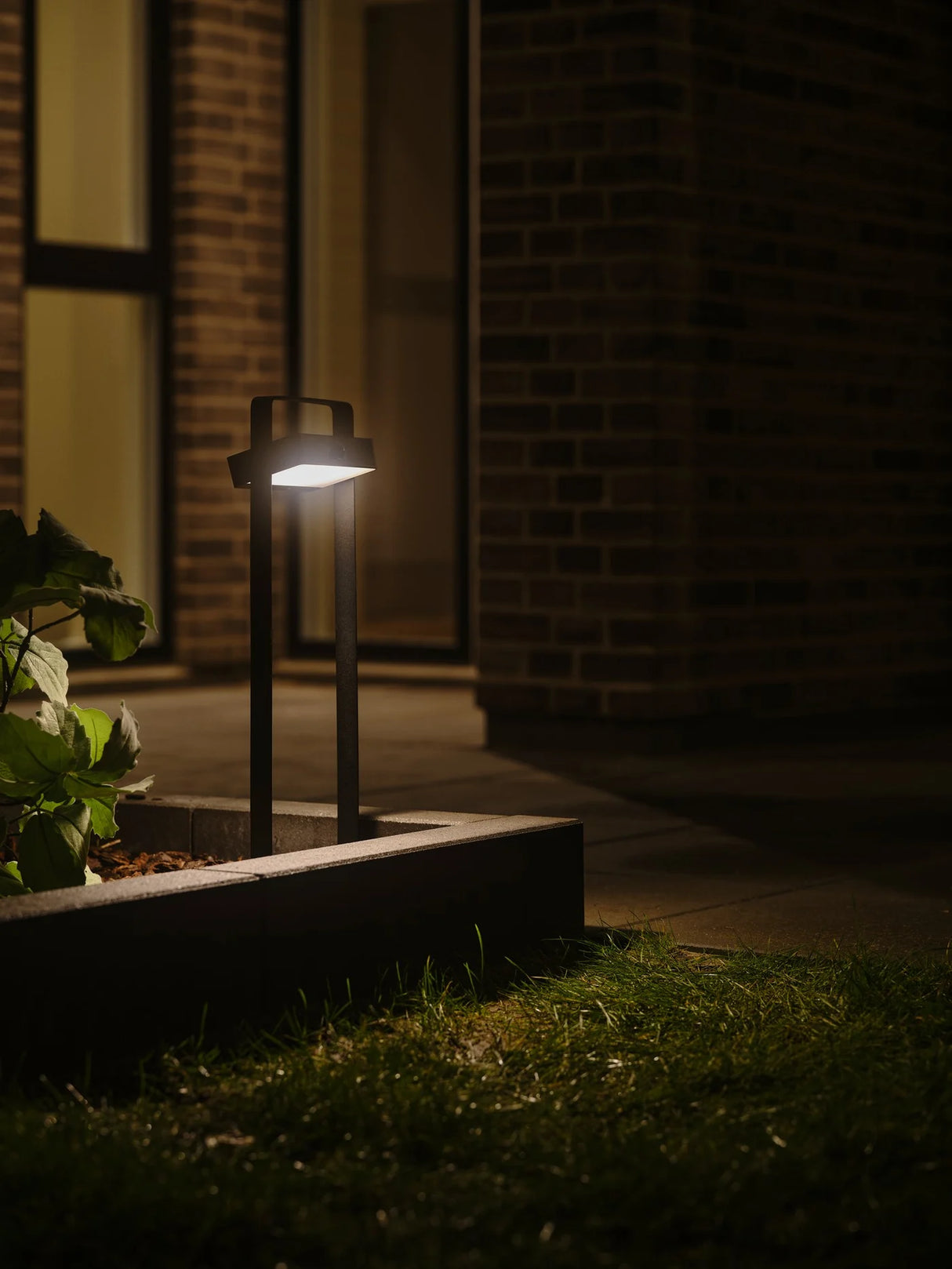Staande lamp op zonne energie Saulio 60 cm