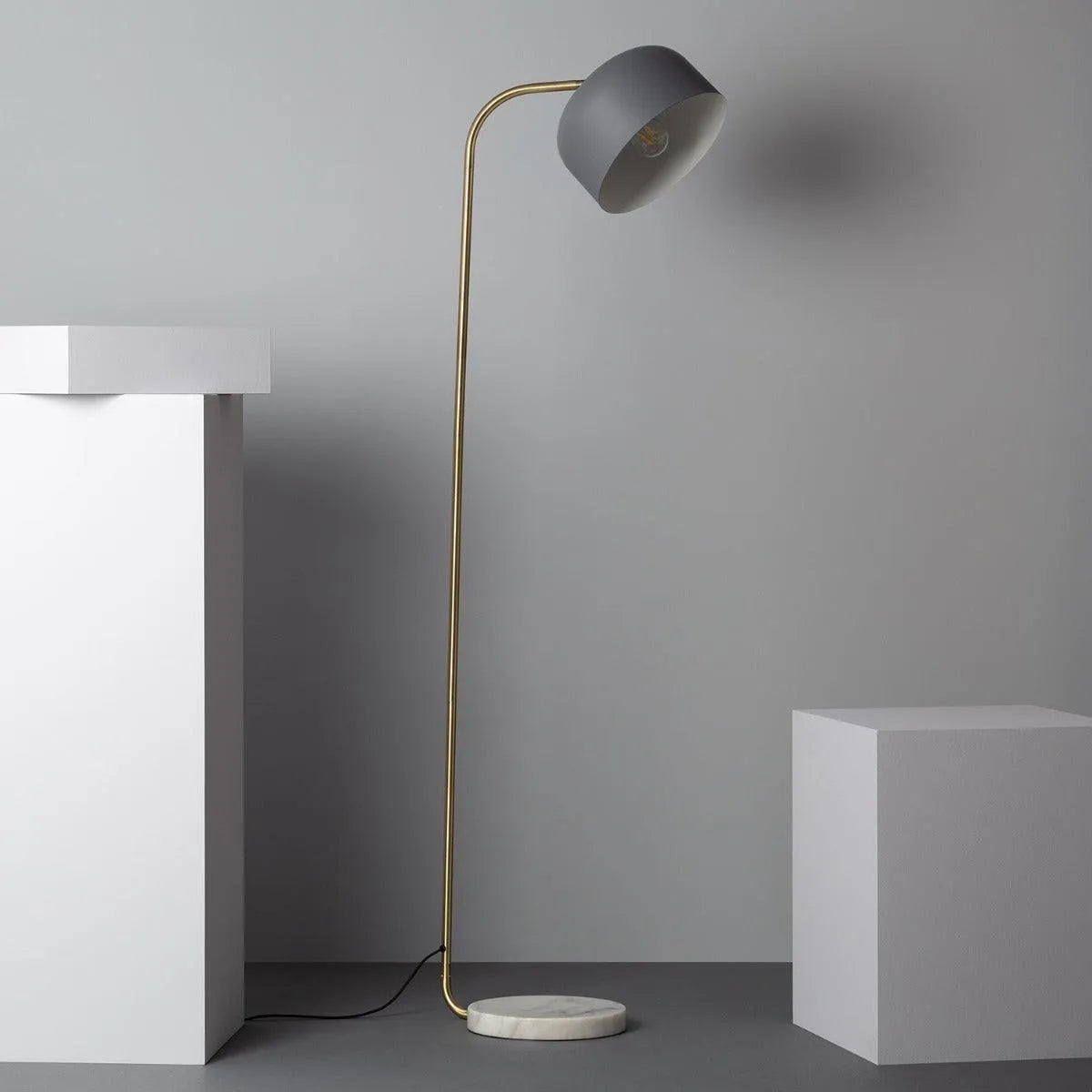 moderne vloerlamp messing