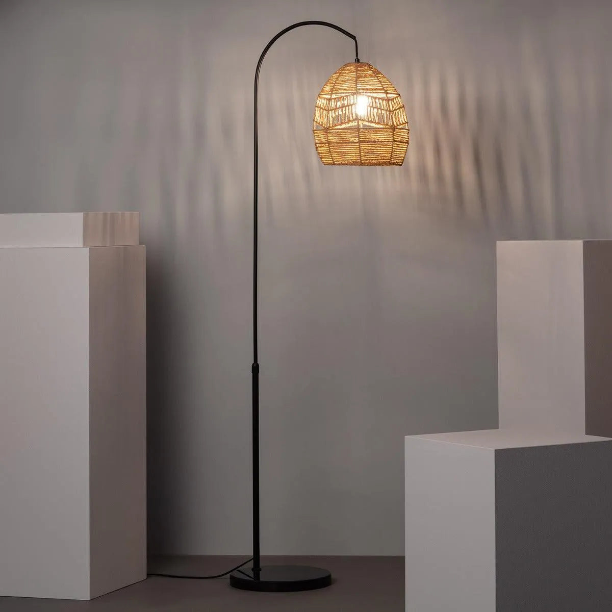 vloerlamp E27 fitting vloerschakelaar vloerlamp rotan kap stekker en schakelaar 