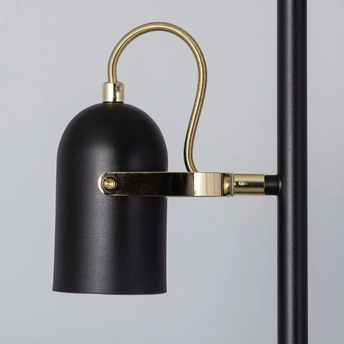 Staande lamp zwart goud e14 fitting led lamp