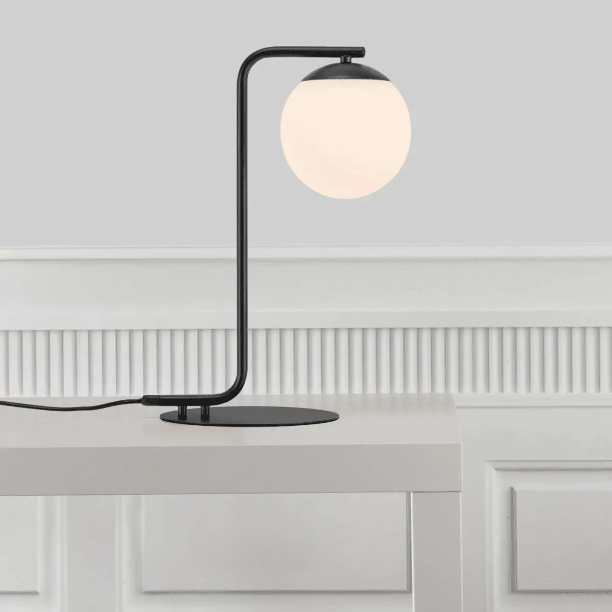 vloerlamp zwart opaalglas e14 fitting stekker en schakelaar 46635003 5701581407886 