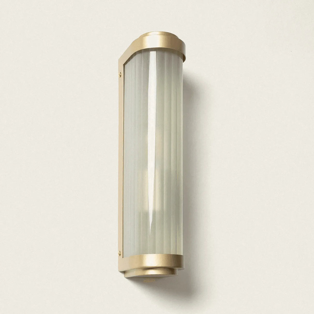 Gouden wandlamp metaal en glas met e27 fitting 