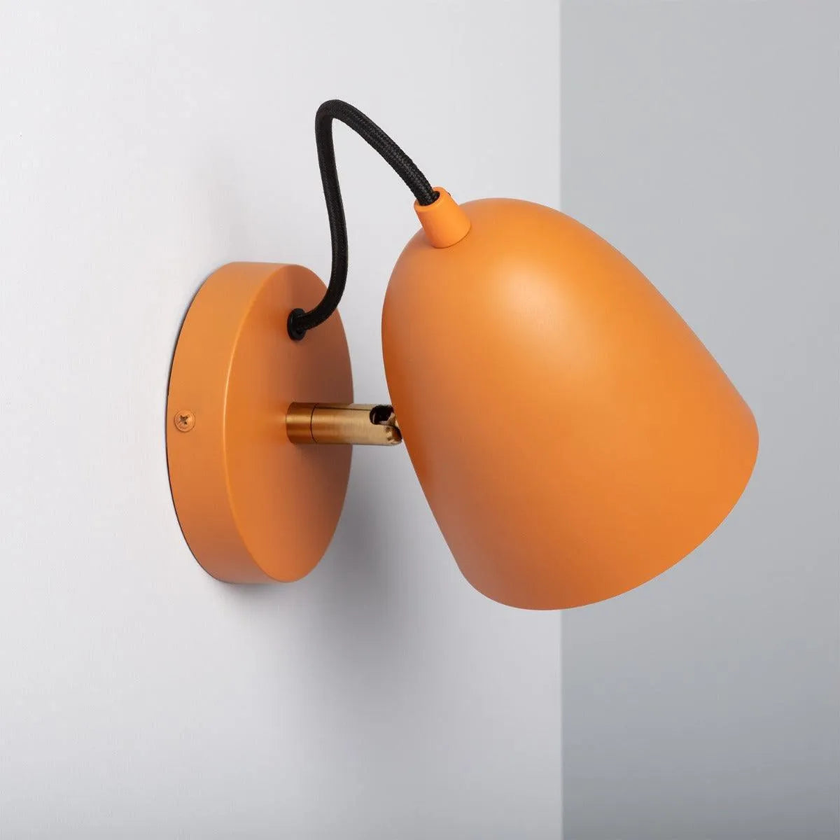Oranje led lamp e14 fitting verstelbaar modern