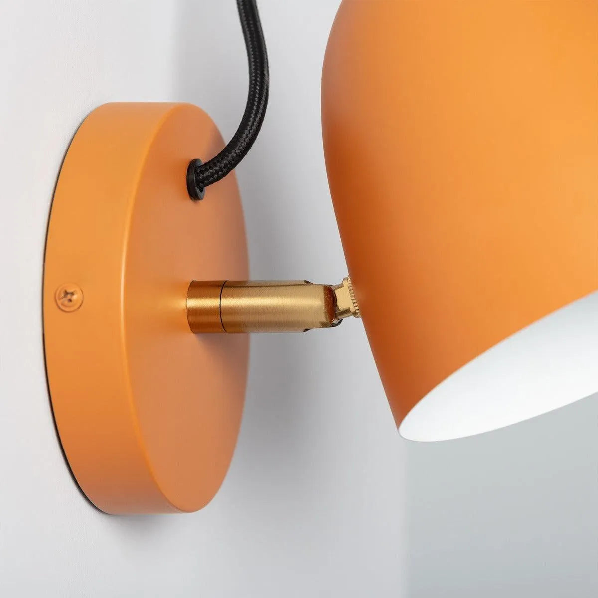 Wandlamp oranje leeslamp 'Arco' verstelbaar leeslamp E27 fitting wandlamp - FOIR