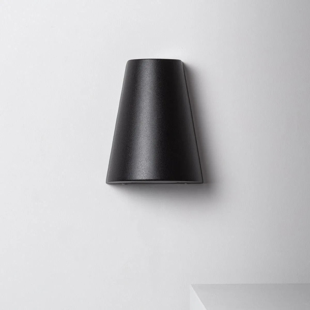 Buitenverlichting zwart up down gevelverlichting led lamp