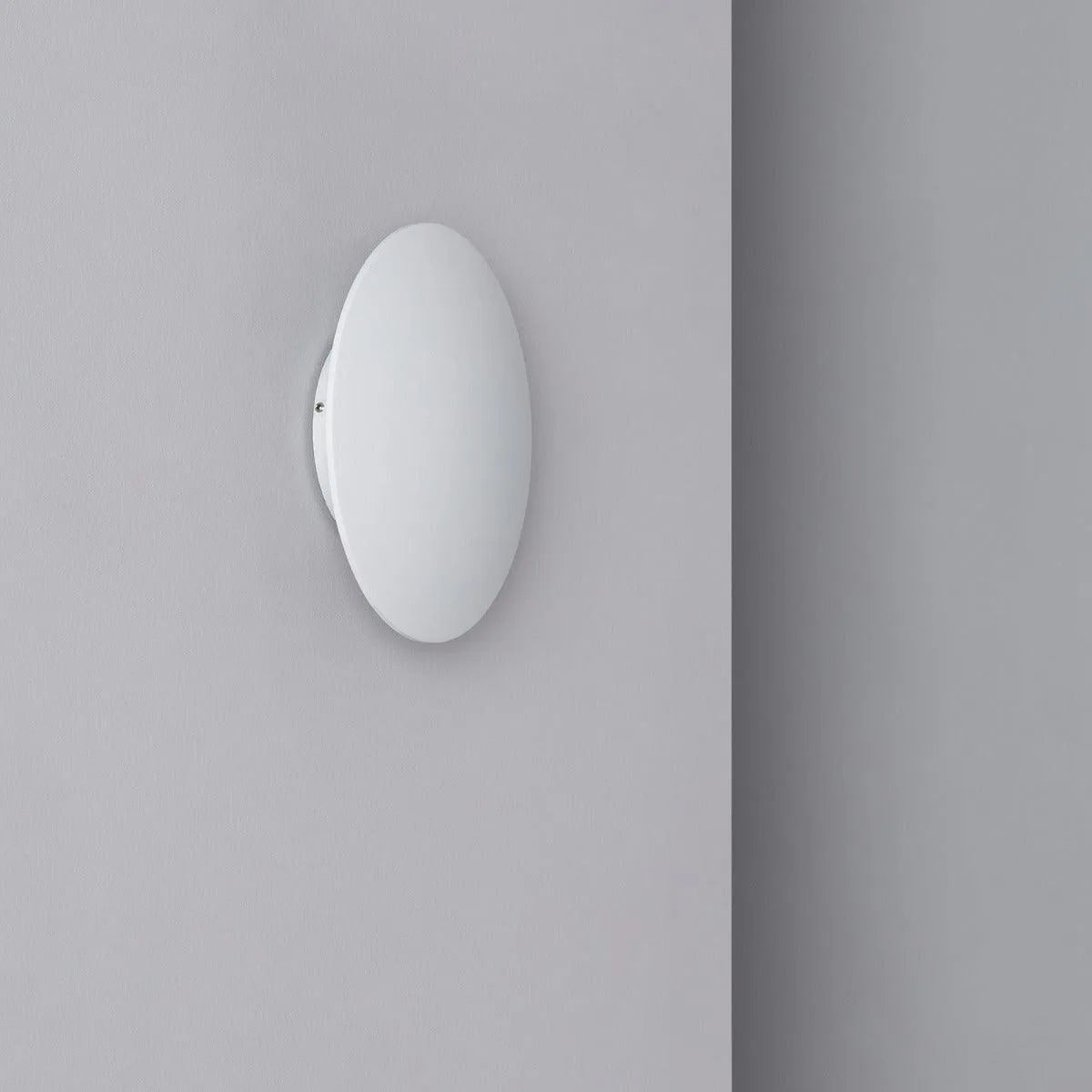 Witte wandlamp rond met led lamp w