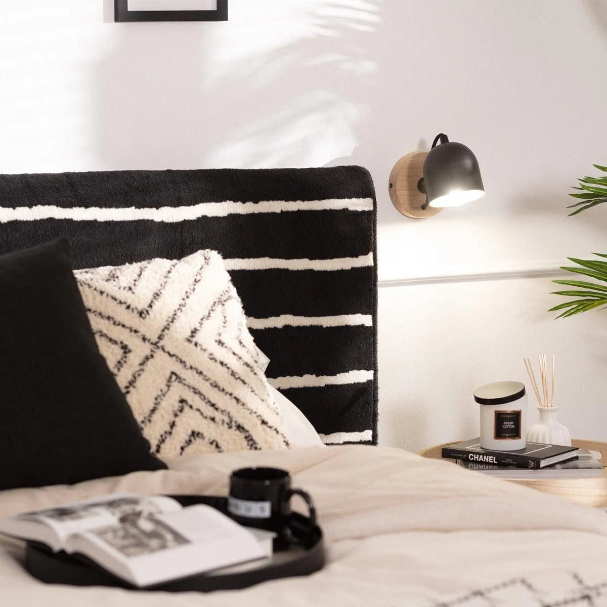 Wandlamp bedlampje leeslamp hout metaal