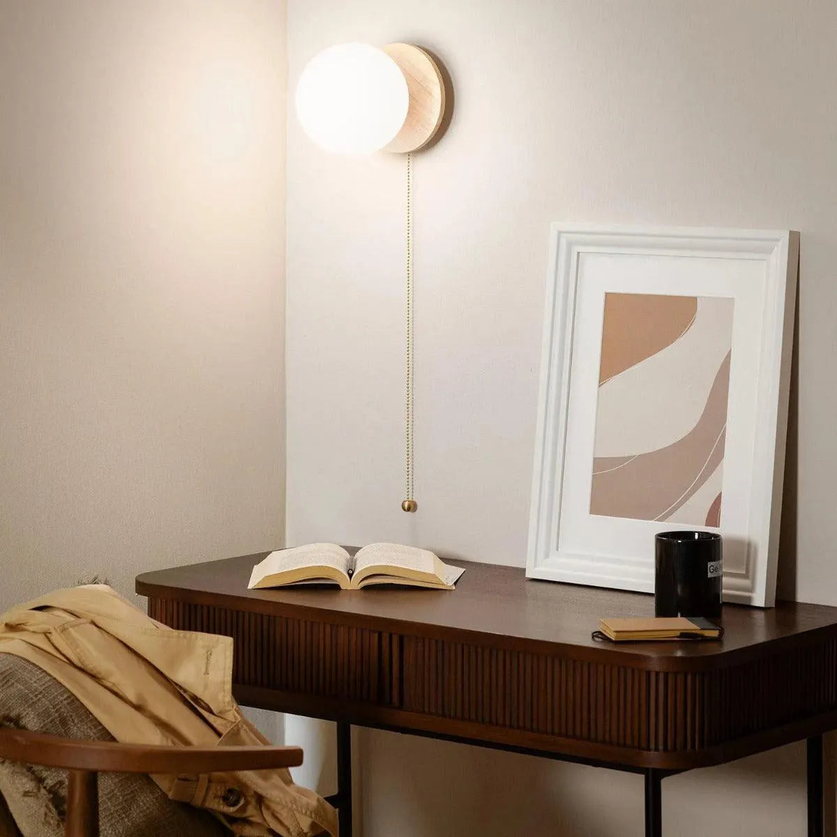 Wandlamp hout goud en opaalglas met trekschakelaar & E27 fitting 'Jerry' - FOIR