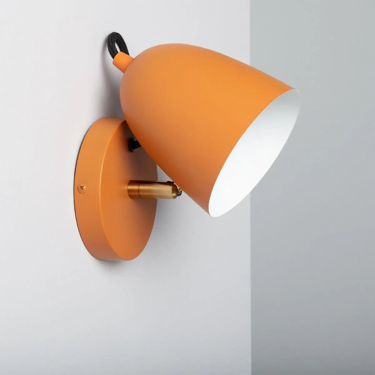 Wandlamp oranje leeslamp 'Arco' verstelbaar leeslamp E27 fitting wandlamp - FOIR