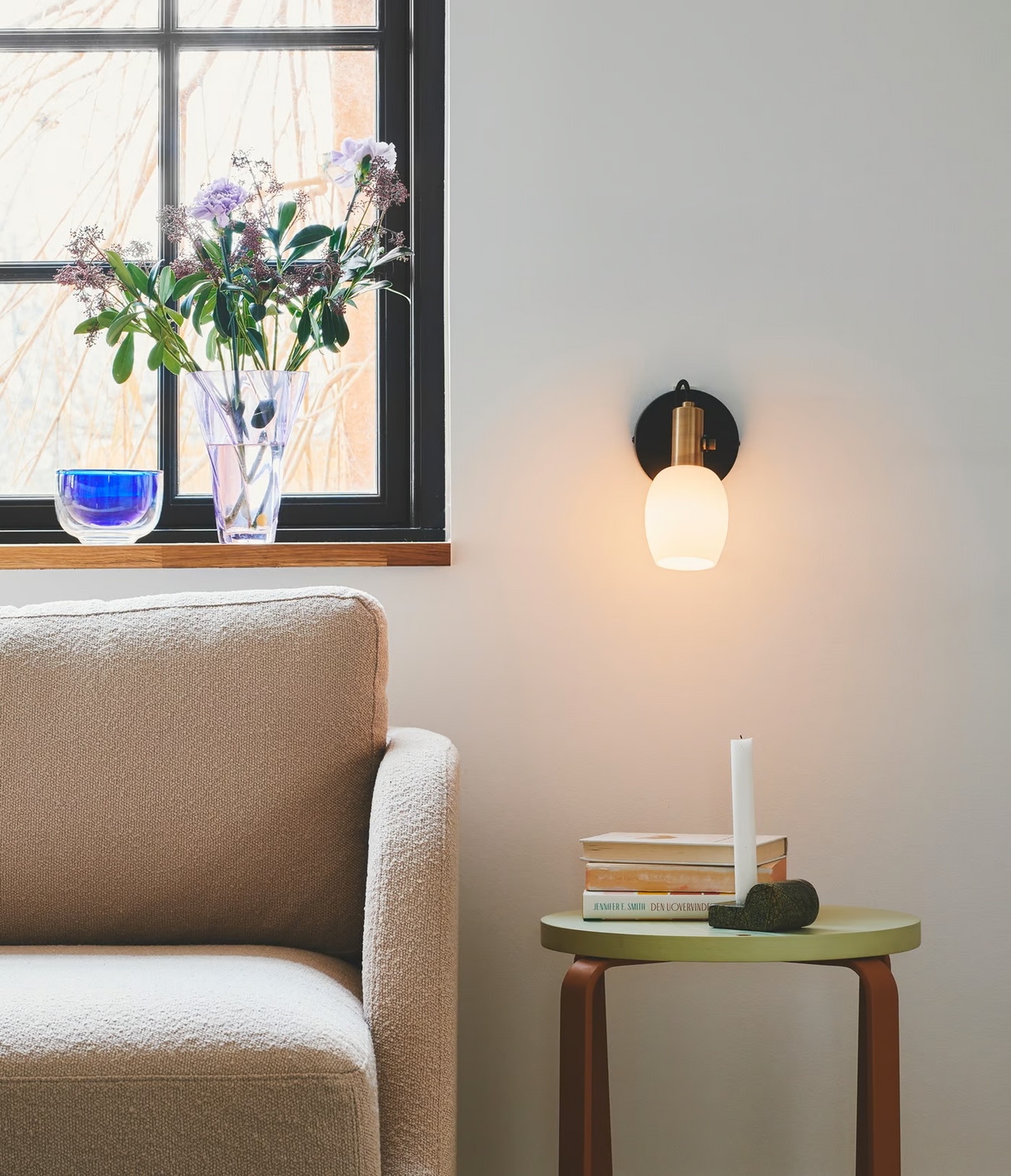 Bed lamp Opaal Glas Arild met stekker en schakelaar