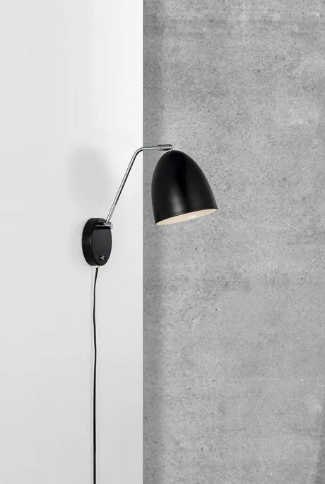 Moderne verstelbare wandlamp met schakelaar en E27 fitting