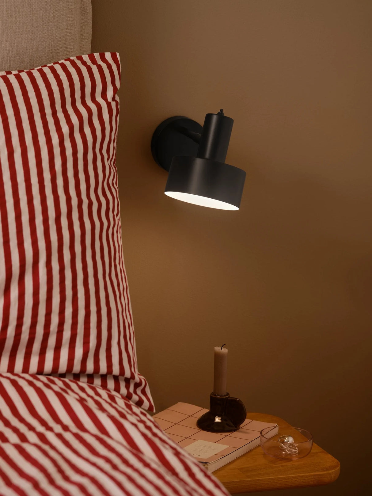 Wandlamp zwart verstelbaar Matis metaal e27