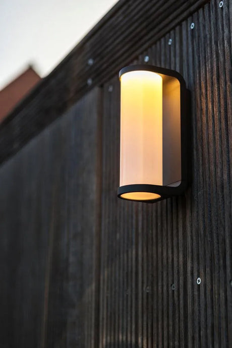Buitenlamp rond lutec gevel verlichting led lamp warm wit