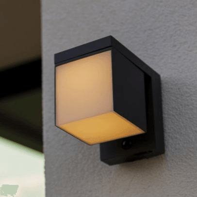 Buitenlamp hybride solar + 220v Prima donkergrijs LED en sensor 16 cm - FOIR