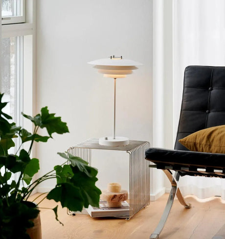 Witte tafellamp met schakelaar nordlux scandinavisch design 